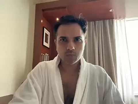 Snapshot of immog727 chatting on December 2024 07:44:02 AM immog727 online show from December 2024 07:44:02 AM