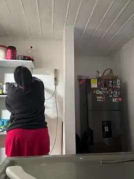 emmyjhonson07 online show from February 2026 01:07:02 PM