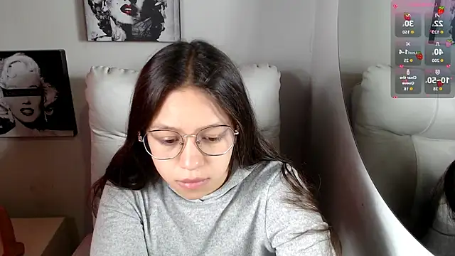 Snapshot of SamanthaRoldaan chatting on January 2026 01:28:02 PM SamanthaRoldaan online show from January 2026 01:28:02 PM