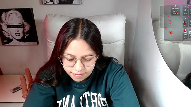 Snapshot of SamanthaRoldaan chatting on February 2026 02:00:02 PM SamanthaRoldaan online show from February 2026 02:00:02 PM