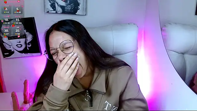 Snapshot of SamanthaRoldaan chatting on February 2026 01:31:02 PM SamanthaRoldaan online show from February 2026 01:31:02 PM