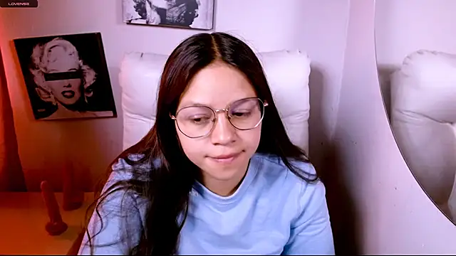 Snapshot of SamanthaRoldaan chatting on February 2026 12:39:02 PM SamanthaRoldaan online show from February 2026 12:39:02 PM