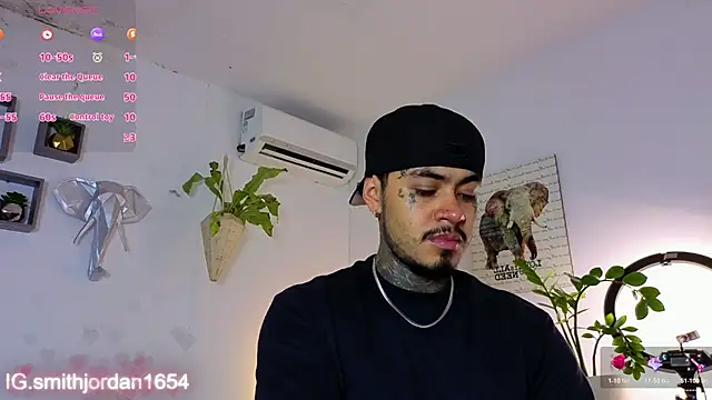 JordanSmiith  online show from November 2025 08:14:01 PM