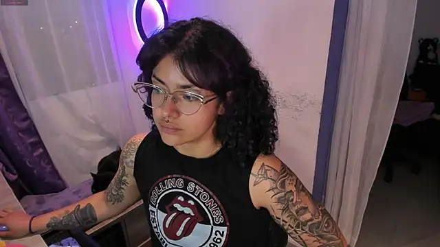 witchviolet online show from January 2025 11:13:01 PM