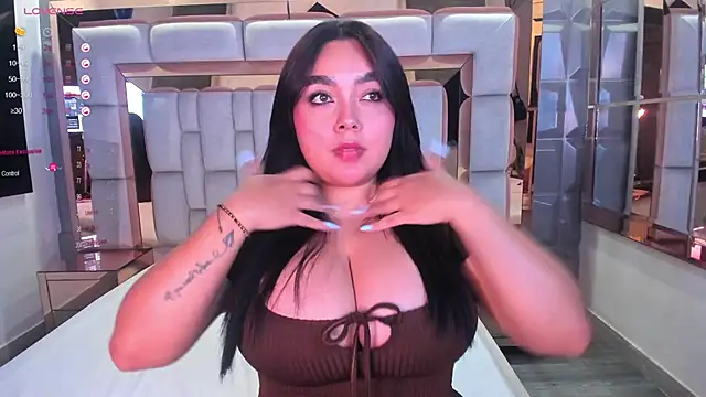 Snapshot of samantasm chatting on January 2025 03:54:02 AM samantasm online show from January 2025 03:54:02 AM