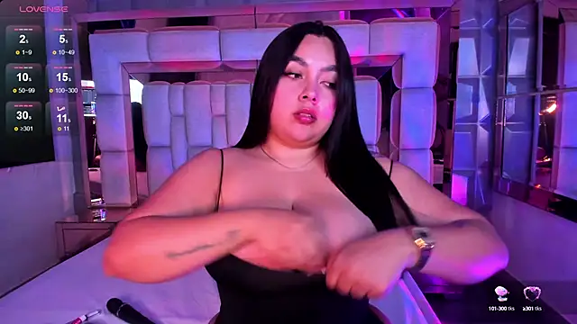 Snapshot of samantasm chatting on March 2025 02:17:01 AM samantasm online show from March 2025 02:17:01 AM