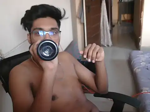 Snapshot of dineshcallboyhyderabad chatting on May 2026 12:32:01 PM dineshcallboyhyderabad online show from May 2026 12:32:01 PM