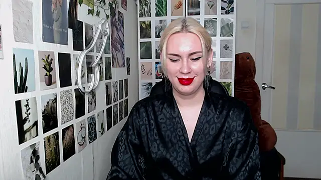 Snapshot of CapriScorpion chatting on October 2025 11:22:01 AM CapriScorpion online show from October 2025 11:22:01 AM