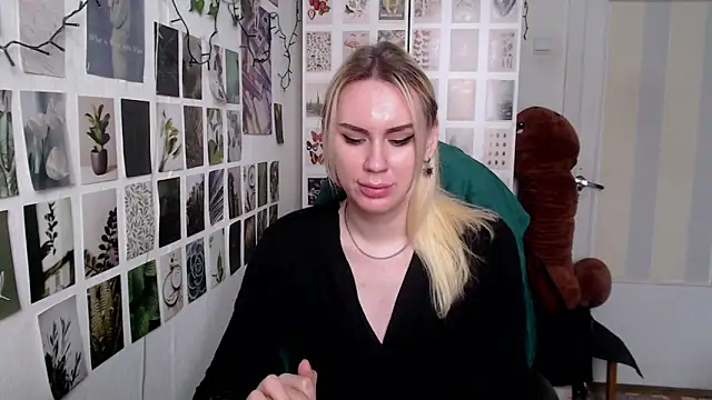 CapriScorpion online show from February 2026 11:16:01 AM