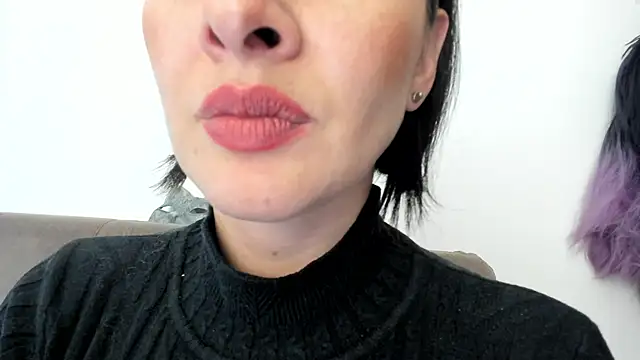 Snapshot of queen_fetish chatting on January 2025 07:53:01 PM queen fetish online show from January 2025 07:53:01 PM