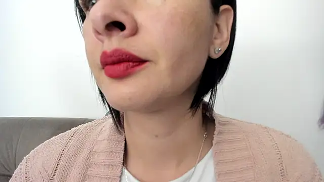 Snapshot of queen_fetish chatting on January 2025 09:48:02 AM queen fetish online show from January 2025 09:48:02 AM