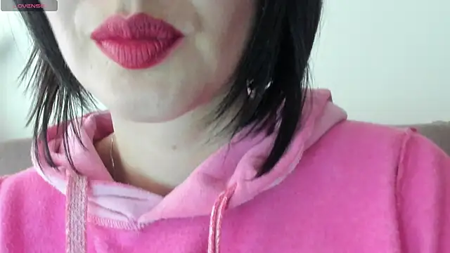 Snapshot of queen_fetish chatting on February 2025 09:48:01 PM queen fetish online show from February 2025 09:48:01 PM