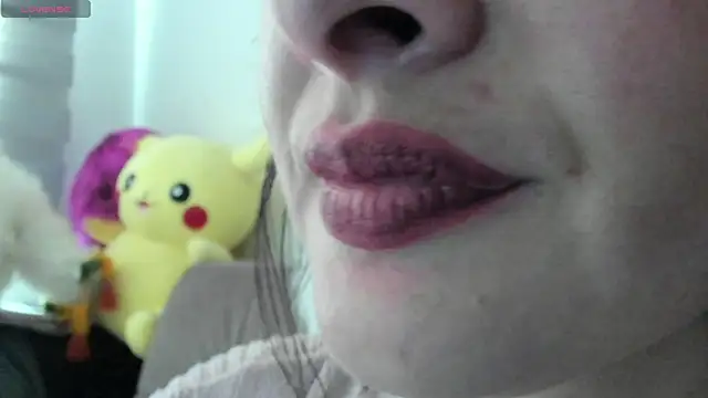 Snapshot of queen_fetish chatting on March 2025 06:34:01 PM queen fetish online show from March 2025 06:34:01 PM