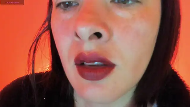 Snapshot of queen_fetish chatting on November 2025 10:14:02 AM queen fetish online show from November 2025 10:14:02 AM