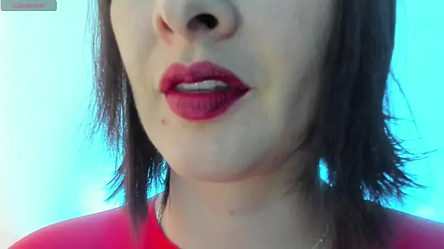 Snapshot of queen_fetish chatting on November 2025 09:53:01 PM queen fetish online show from November 2025 09:53:01 PM