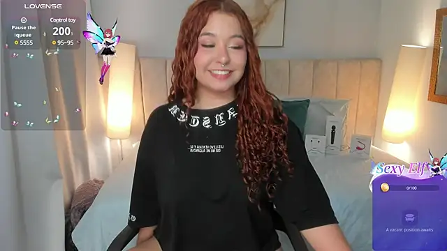 Snapshot of Atenea_cuteee chatting on March 2025 02:20:01 AM Atenea cuteee online show from March 2025 02:20:01 AM