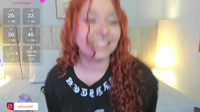 Snapshot of Atenea_cuteee chatting on November 2025 02:11:02 AM Atenea cuteee online show from November 2025 02:11:02 AM