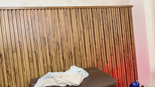 Snapshot of evelynjohnsoon chatting on November 2025 01:55:02 PM evelynjohnsoon online show from November 2025 01:55:02 PM