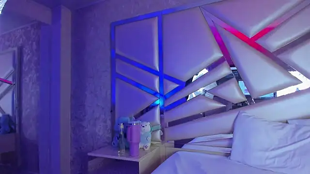 Miia002 online show from March 2026 11:33:01 PM