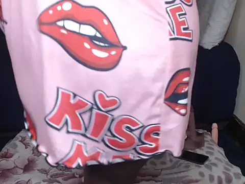 AdelaideT online show from December 2025 01:00:01 AM