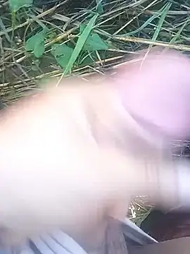 ScrawnyMotor3 online show from September 2025 07:53:01 AM