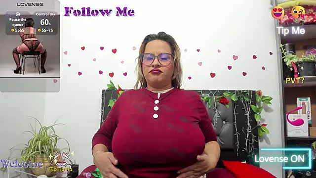 Snapshot of hazel_34 chatting on November 2025 08:37:02 AM hazel 34 online show from November 2025 08:37:02 AM