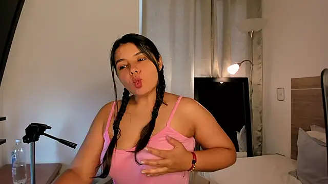 miaa daniels online show from February 2025 09:17:02 PM