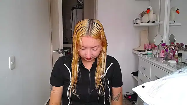 Barbie girl 69 online show from March 2026 02:57:01 PM