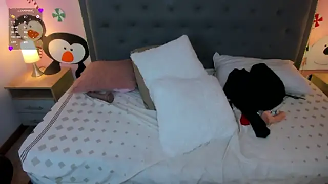 julieth love  online show from January 2026 05:27:02 PM