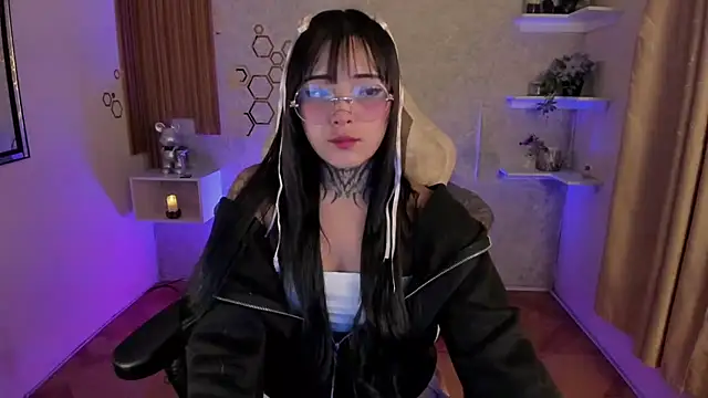 mia catt05 online show from September 2025 07:32:02 AM