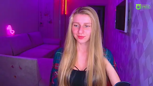 Snapshot of AmaliaQueen chatting on November 2025 02:06:02 PM AmaliaQueen online show from November 2025 02:06:02 PM