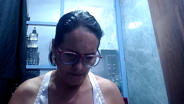 Nastylatinaxxx online show from October 2025 11:36:02 AM