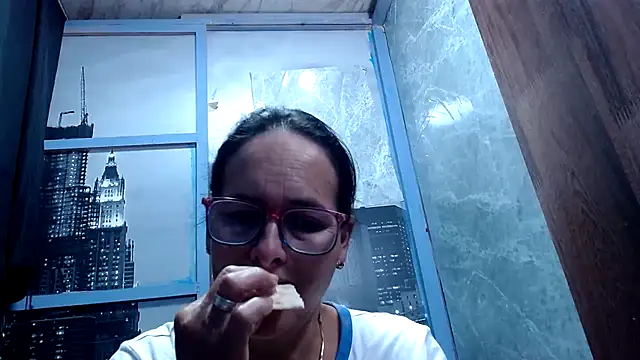 Nastylatinaxxx online show from March 2026 11:46:02 AM