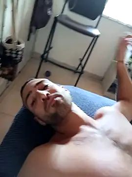 sebasxx97 online show from March 2025 03:04:01 PM