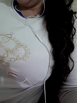 Snapshot of Zanoba-16 chatting on March 2025 09:40:02 PM Zanoba-16 online show from March 2025 09:40:02 PM