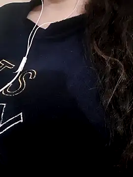 Snapshot of Zanoba-16 chatting on March 2025 12:45:02 PM Zanoba-16 online show from March 2025 12:45:02 PM