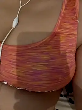 Snapshot of Zanoba-16 chatting on September 2025 11:29:01 PM Zanoba-16 online show from September 2025 11:29:01 PM