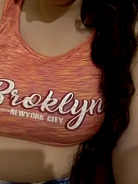 Snapshot of Zanoba-16 chatting on December 2025 09:09:01 PM Zanoba-16 online show from December 2025 09:09:01 PM