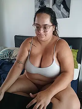 RachellGraham online show from July 2026 04:39:33 PM