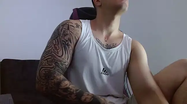 Sisoyalejo420 online show from March 2025 06:58:02 AM