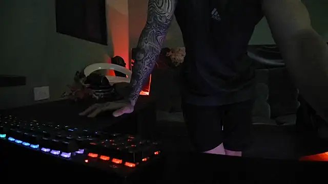 Sisoyalejo420 online show from February 2026 11:58:02 PM