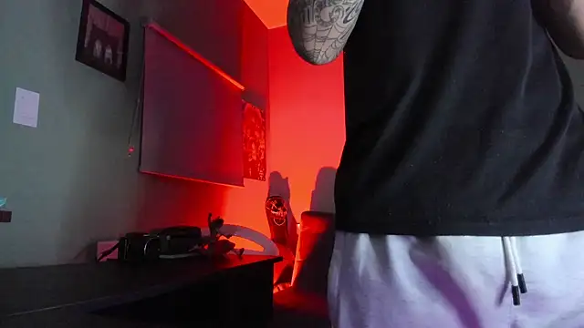 Sisoyalejo420 online show from March 2026 02:46:01 AM