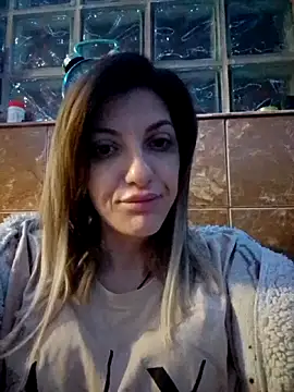 Snapshot of RileyLanna chatting on December 2025 02:10:02 AM RileyLanna online show from December 2025 02:10:02 AM