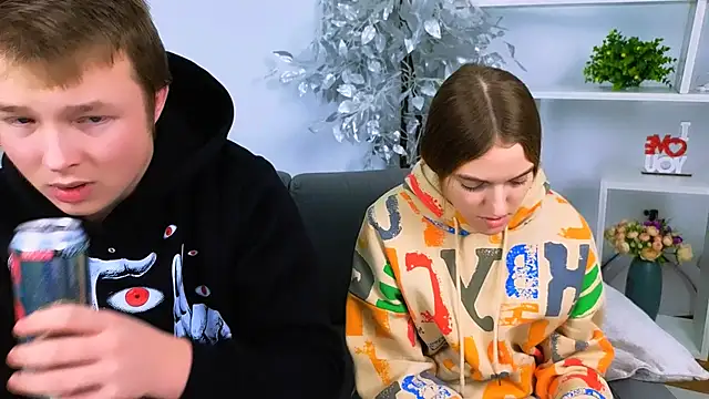  Olli  Stiw  online show from December 2025 07:59:01 AM