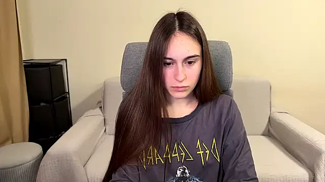 AliceKolltt online show from February 2026 10:11:01 PM