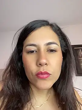 Snapshot of manuela_star chatting on May 2026 01:40:01 PM manuela star online show from May 2026 01:40:01 PM