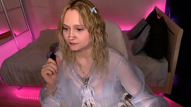 Snapshot of MariaMango chatting on January 2025 04:06:01 PM MariaMango online show from January 2025 04:06:01 PM