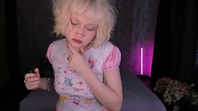 Snapshot of MariaMango chatting on October 2025 04:45:01 AM MariaMango online show from October 2025 04:45:01 AM