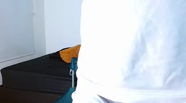 frank myles online show from February 2025 02:14:01 AM