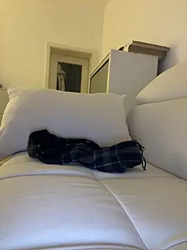 Frank22xx online show from February 2026 05:55:01 PM